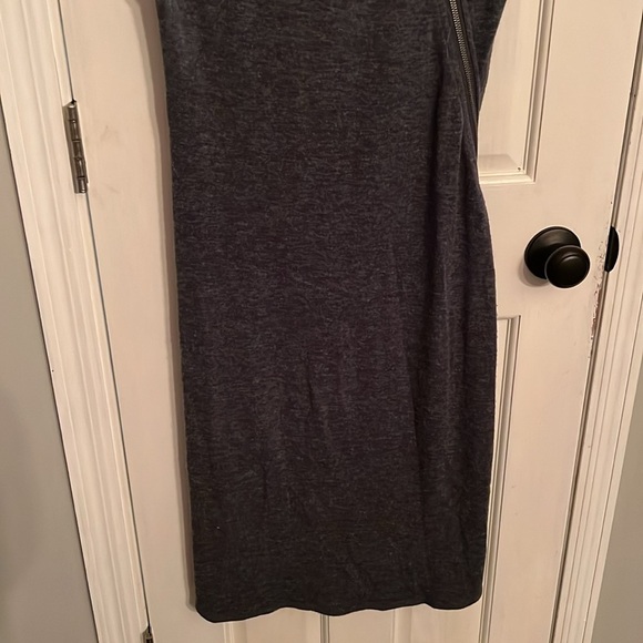 THML zip around dress - Picture 5 of 7